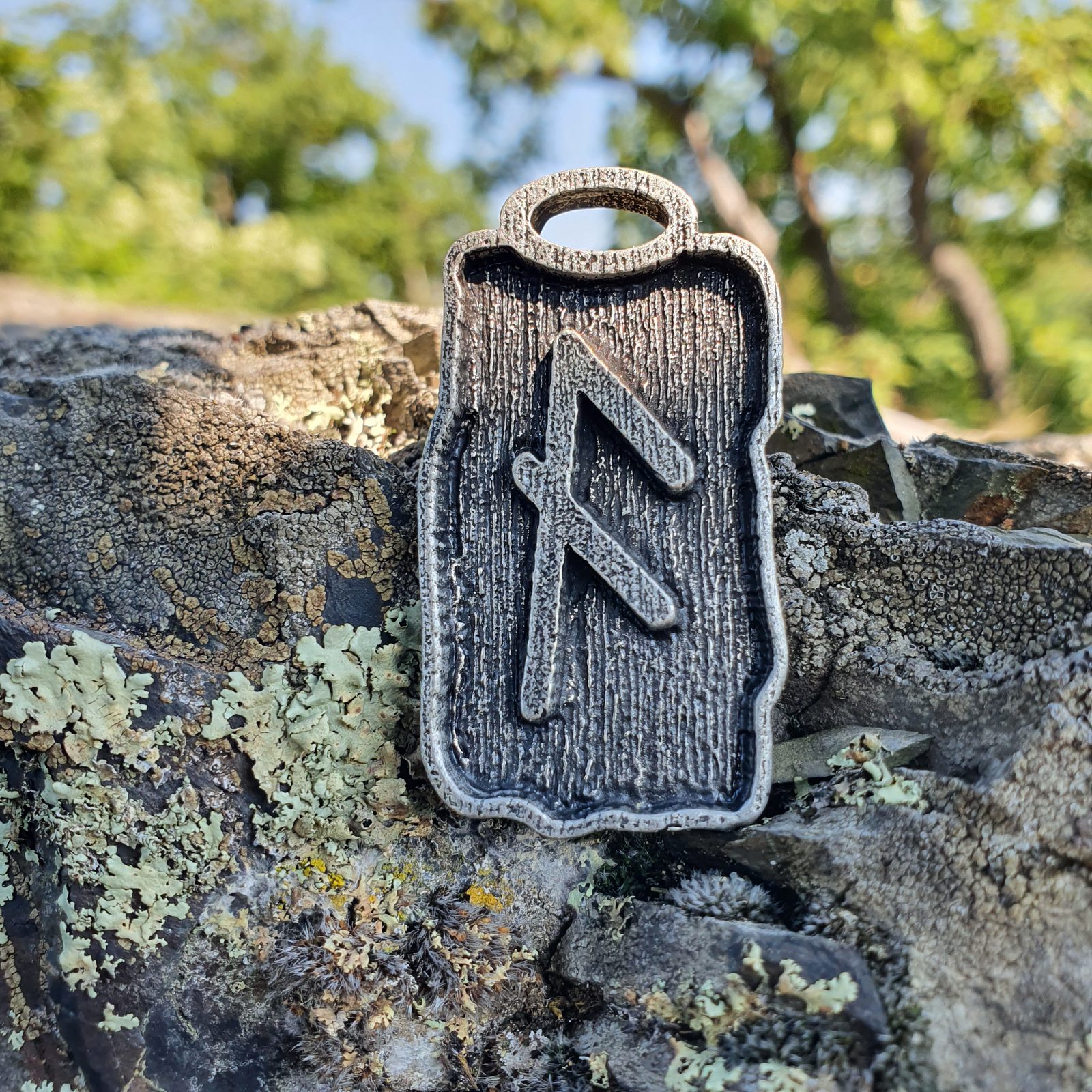 ANSUZ - Pendentif Rune, Zinc Nous faisons revivre l'histoire