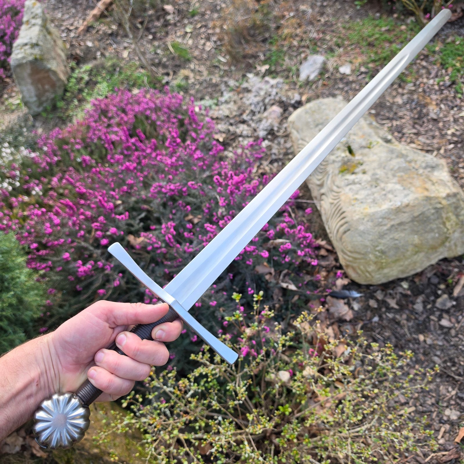 One-handed medieval sword Adred, Full Tang Wulflund