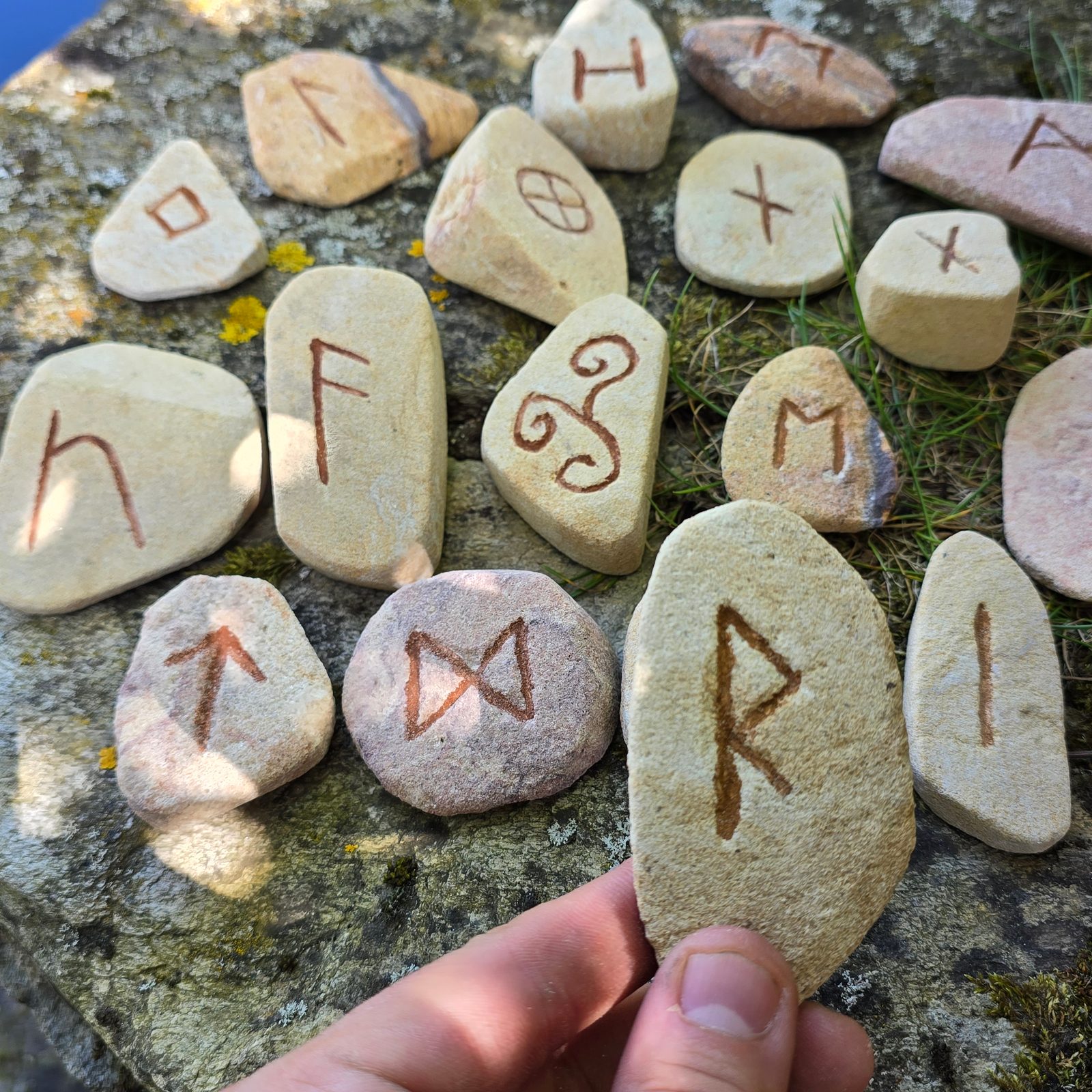 RUNES, engraved in sandstone Wulflund