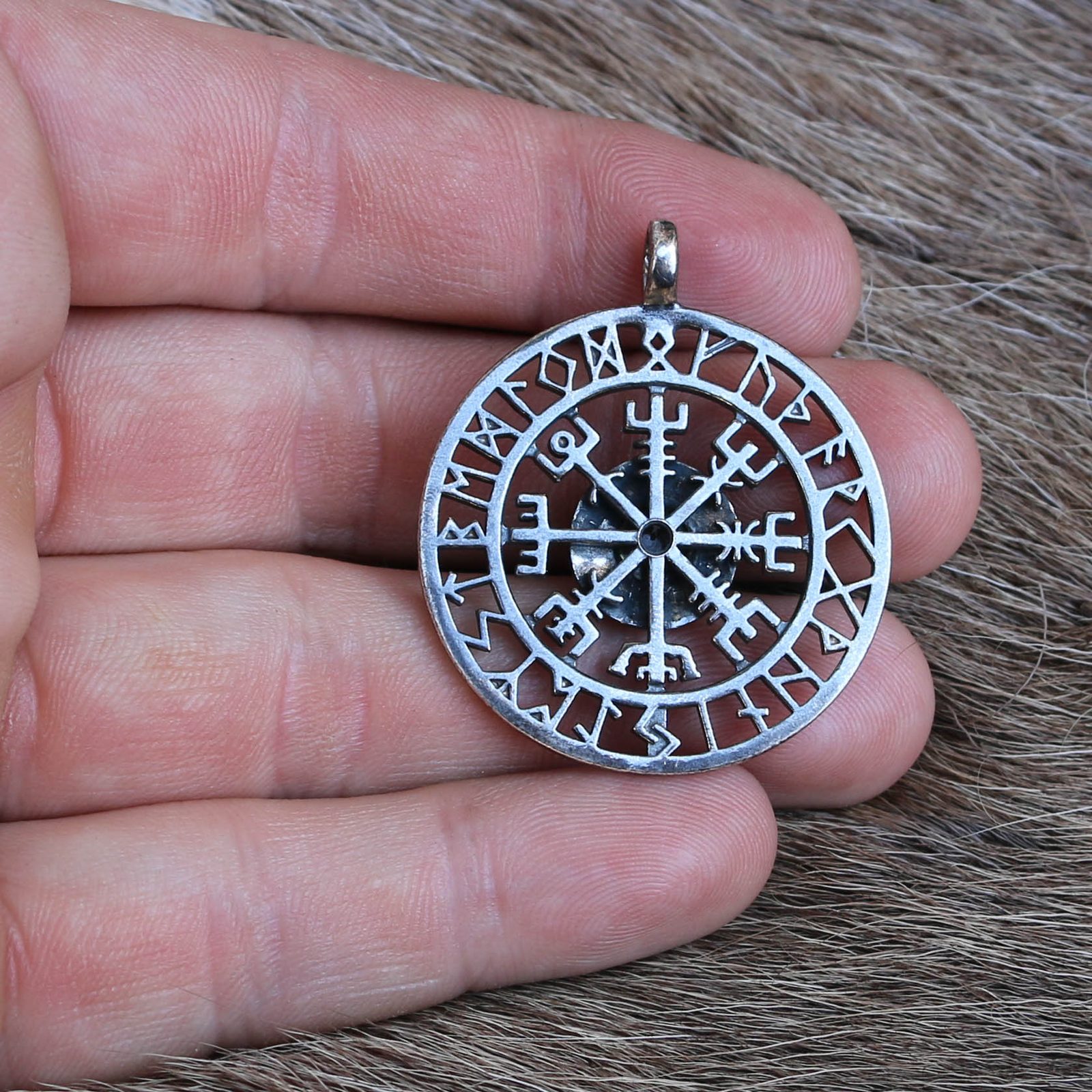 Pendentif Viking En Argent 925 - Motifs Hache, Vegvisir Et Aegishjalmur - Poids 9g - Neuf Avec étiquettes