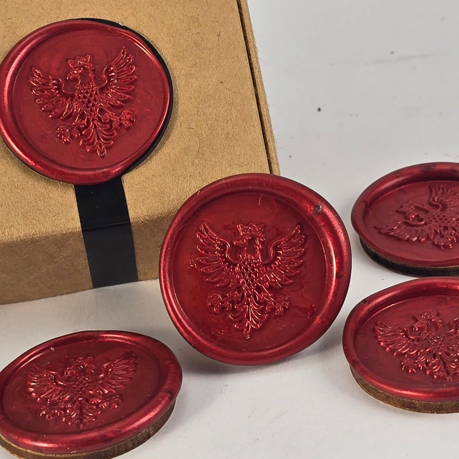 Eagle token, symbol of strength and protection Wulflund