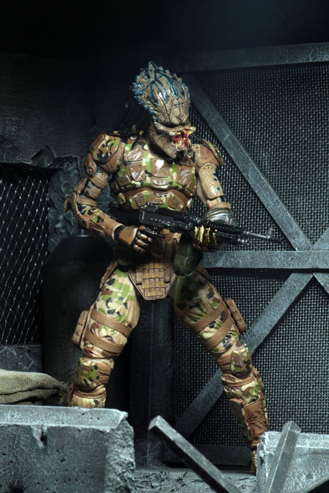 PREDATOR　EMISSARYPREDATOR　フィギュア NECA Predator (2018) - Deluxe Action Figure - Ultimate Emissary