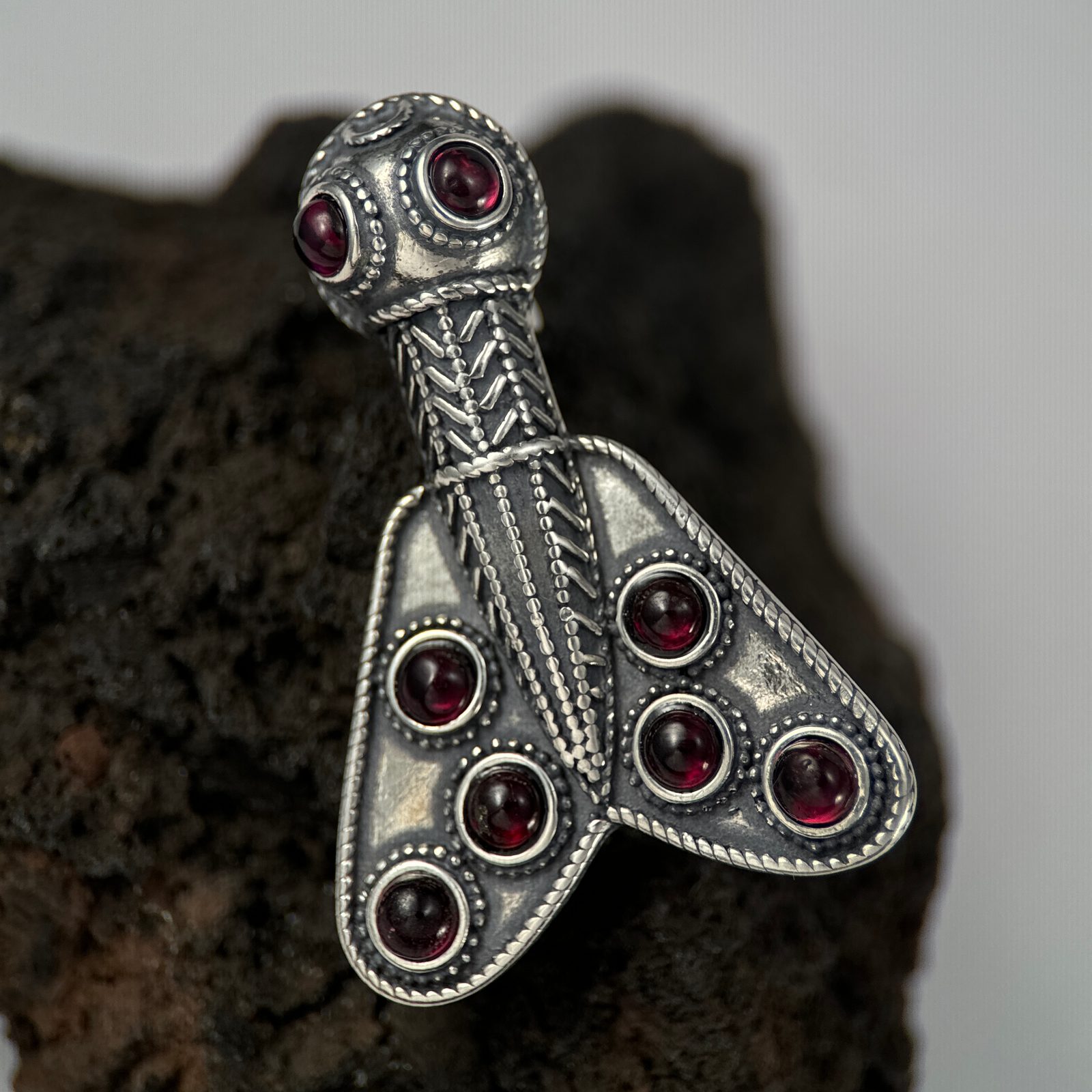 Merovingian Silver and Garnet Cicada Brooch, 5th Century Wulflund