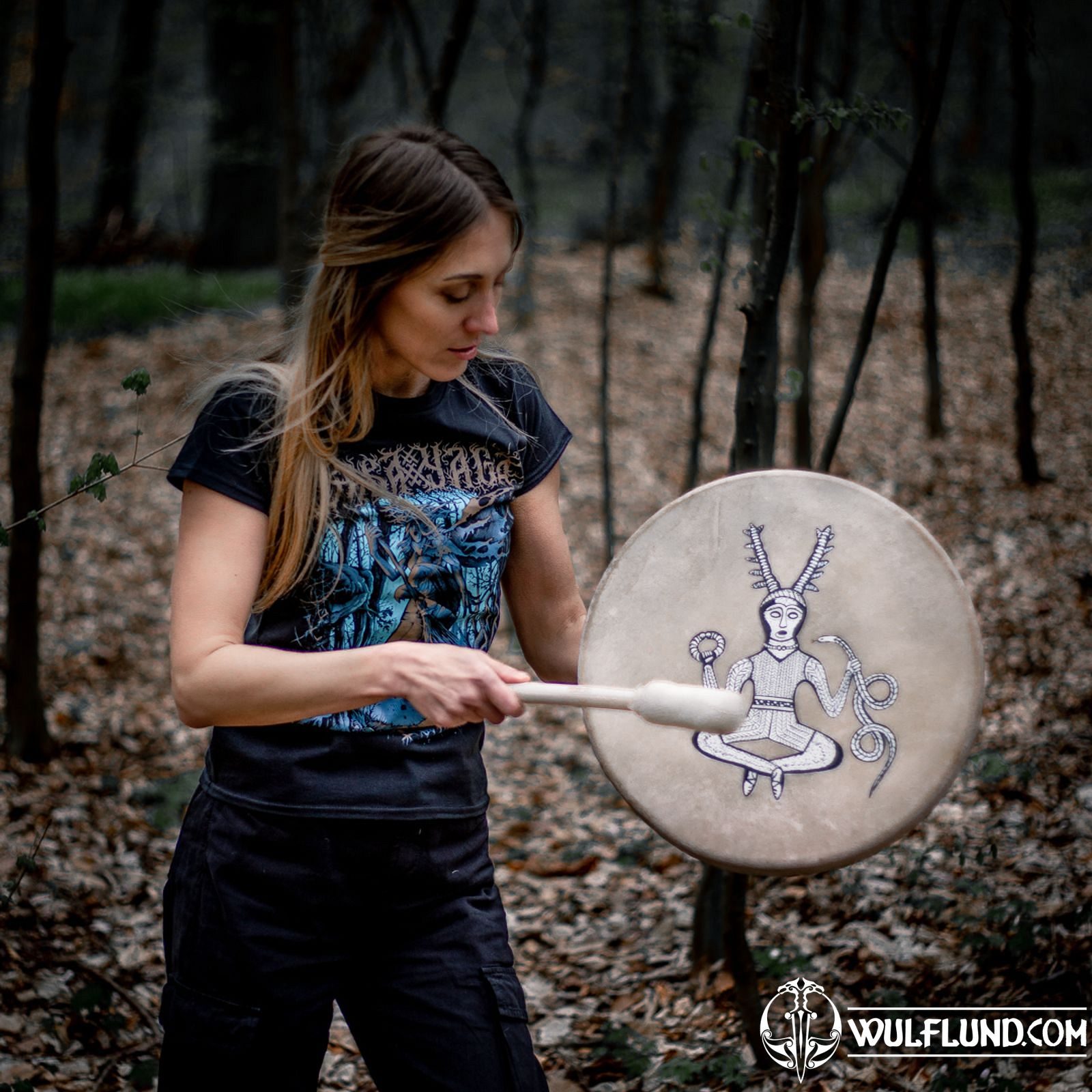 Tambour Chaman Sibérien Fait Main – Tambour Spirituel Cuir Cerf & Bâton – Son Profond Pour Méditation & Voyage Sonore