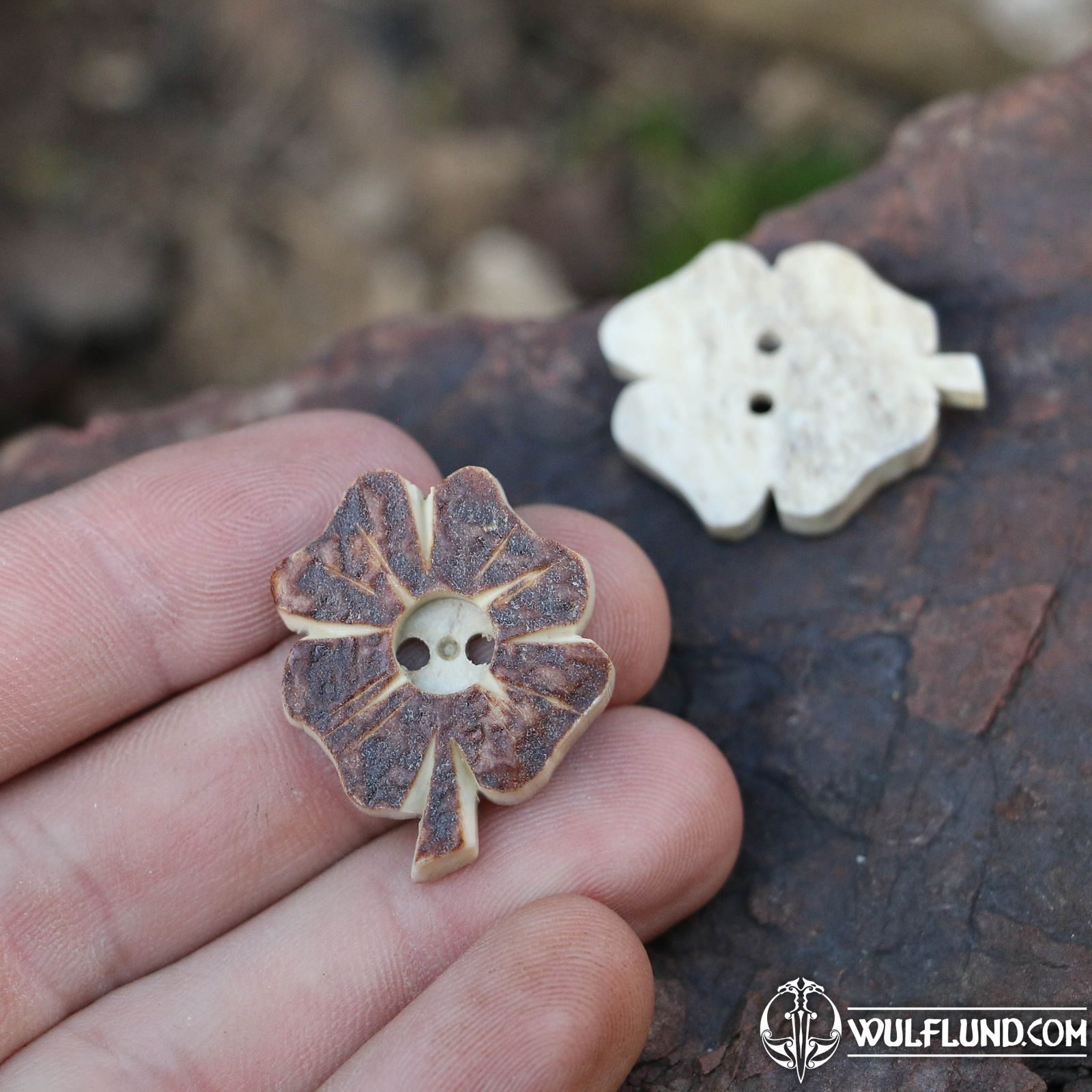 Button Clover 25.4 mm deer antler products Crafting, Camping and ...