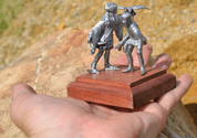 HAWKER AND HIS SERVANT, HISTORICAL TIN STATUE - PEWTER FIGURES