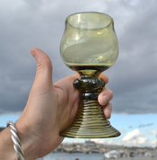 RENAISSANCE GLASS, GLASSES AND JUG - RÉPLIQUES HISTORIQUES DE VERRE