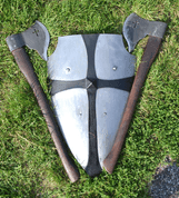 MEDIEVAL BATTLE SET - AXES AND A SHIELD - HALLEBARDES, HACHES, MASSES