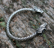 FIANNA, CELTIC DEER, SILVER BRACELET - BRACELETS