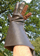 LEATHER FALCONRY GLOVE - SKLAD