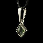 NEREA, MOLDAVIT ANHÄNGER, SILBER 925 - MOLDAVITE