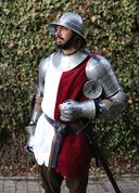 KING'S GUARD - MEDIEVAL KNIGHT - COSTUME RENTAL - COSTUME RENTALS