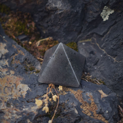 PYRAMIDY SEDMI ČAKER - DEKORATIVE MINERALIEN UND STEINE