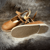 CHAUSSURES POUR DAMES ROMAINES - CHAUSSURES ANTIQUES