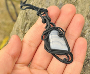 CHALCEDONY PENDANT - PIERRES ET FANTASY