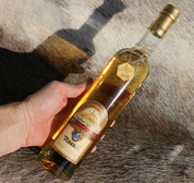 TRADITIONAL SLOVAK MEAD, TOMKA, 0.5 L - MEAD