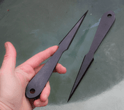 SPEAR THROWING KNIFE BLACK - PREISNACHLASS