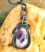 AMETHYST PENDANT - PIERRES ET FANTASY