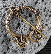 PENANNULAR BROOCH, BRONZE - BRONZE HISTORICAL JEWELS