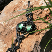 GREEN GLASS NECKLACE - FANTASY JEWELS