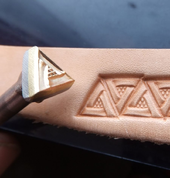 TRIANGLE, LEATHER STAMP - LEATHER STAMPS