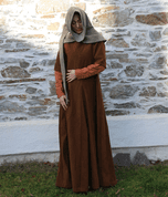 WOMEN'S MEDIEVAL CLOTHING - MIDDLE CLASS BOURGEOIS WOMAN, 2ND HALF OF THE 14TH CENTURY - COSTUMES FOR WOMEN