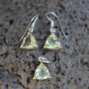 TRIANGULAR, SILVER PENDANT AND EARRINGS SET, CITRINE - JEWELLERY SETS