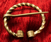 PENANNULAR BROOCH - BRASS - FORGED JEWELRY, TORCS, BRACELETS