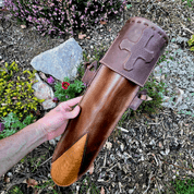 CARQUOIS EN CUIR, DÉBUT DU MOYEN ÂGE - HEDEBY, BAYEUX - LES ACCESSOIRES DE TIR