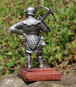 CROSSBOWMAN, HISTORICAL TIN STATUE - PEWTER FIGURES