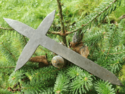 THROWING CROSS - SHARP BLADES - THROWING KNIVES