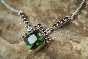 ETAIN, SILVER NECKLACE, MOLDAVITE, GARNET - MOLDAVITES, CZECH