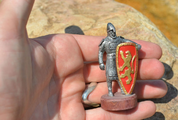 NORMAN WARRIOR KNIGHT PAINTED SHILED - MINIATURES EN ÉTAIN