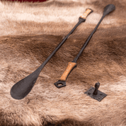 SHOEHORN, IRON, WOODEN HANDLE, WITH HOOK - PRODUITS FORGÉS