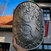 COAT OF ARMS OF THE CZECHOSLOVAK BORDER COLUMN - REPLICA - ACCESSOIRES POUR LA MAISON