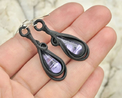 PURPLE GLASS TEARS. EARRINGS - SCHMUCK MIT STEINEN