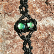 GREEN GLASS NECKLACE - PIERRES ET FANTASY