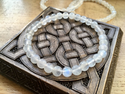 MOONSTONE BRACELET - PRODUCTS FROM STONES