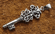 KEY OF KNOWLEDGE, SILVER PENDANT - ANHÄNGER - SCHMUCK, SILBER