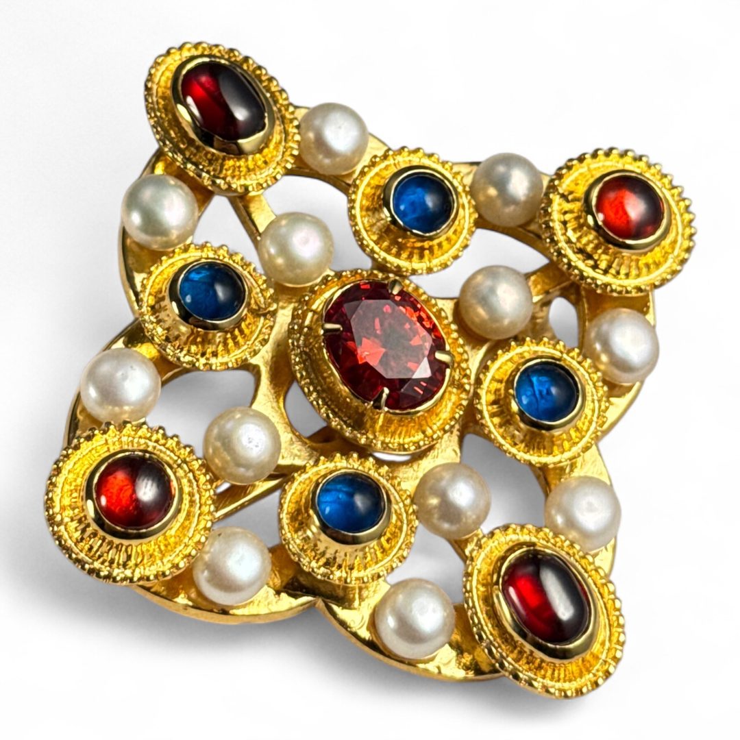 Broche Ancienne ART DECO En Lucite Gravée - Bijou Fantaisie Occasion Doré