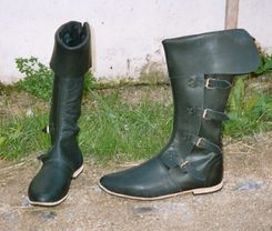 Hohe Stiefel