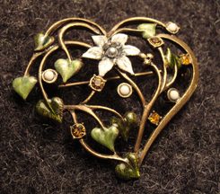 HEART of SPRING, costume brooch