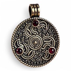 Bijoux anglo-saxonne, têtes d'aigle, Angleterre, bronze