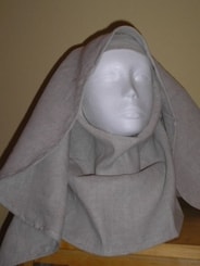Medieval women's headdress