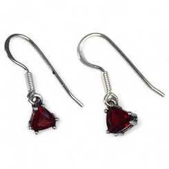 TRIANGULAR, sterling silver garnet earrings