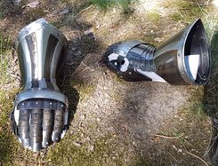 Landsknecht Gauntlets