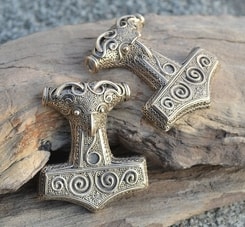 MARTEAU DE THOR - Corbeau, pendentif, bronze