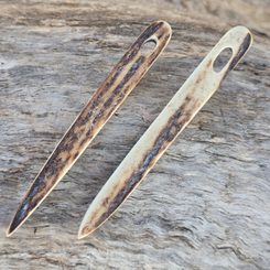 NEEDLE for naalbinding, antler