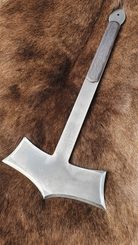 MJÖLNIR throwing axe