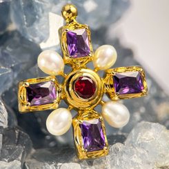 Croix noble médiévale de luxe, 15e siècle